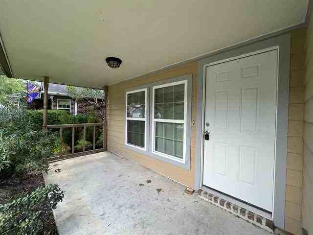 12940 Westchester Ln - Photo 2 of 25