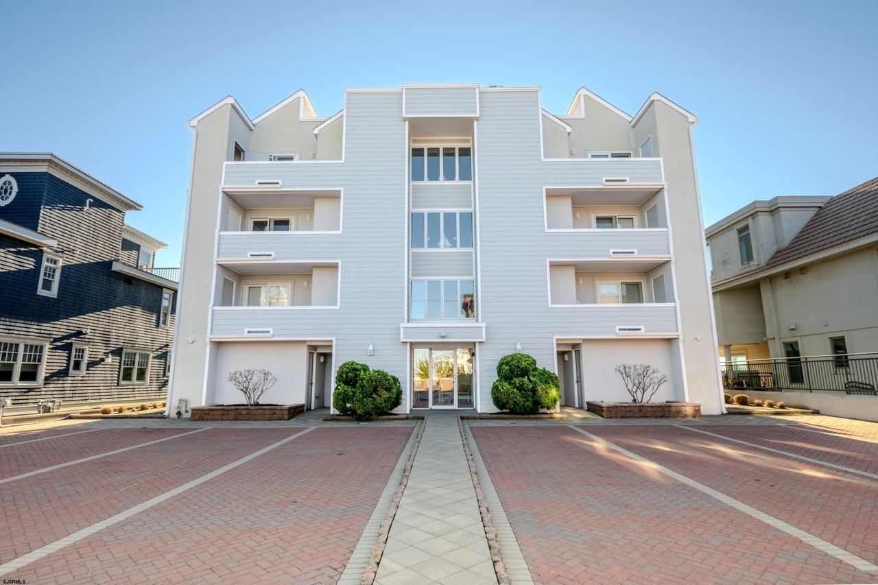 1703 Beach Ter #2S