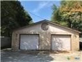 1305 N Bishop St - Photo 1 of 1