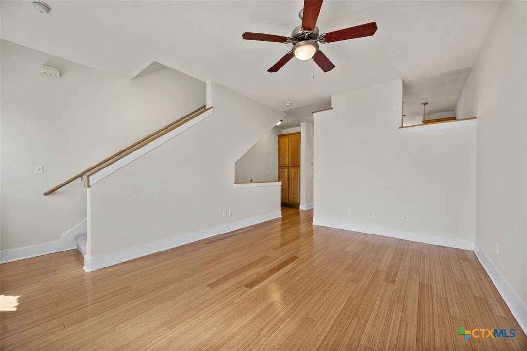 13420 Lyndhurst St #103 - Photo 6 of 28
