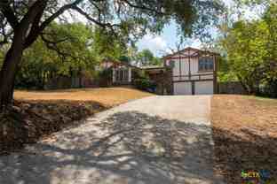 632 Manning Dr - Photo 1 of 1