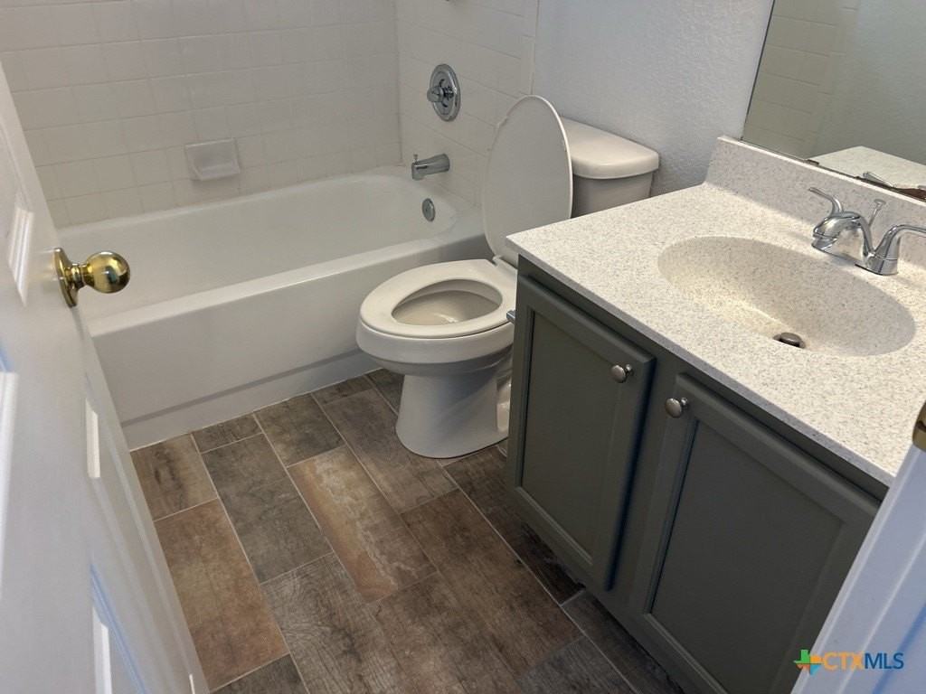2304 Garrett Dr - Photo 7 of 10