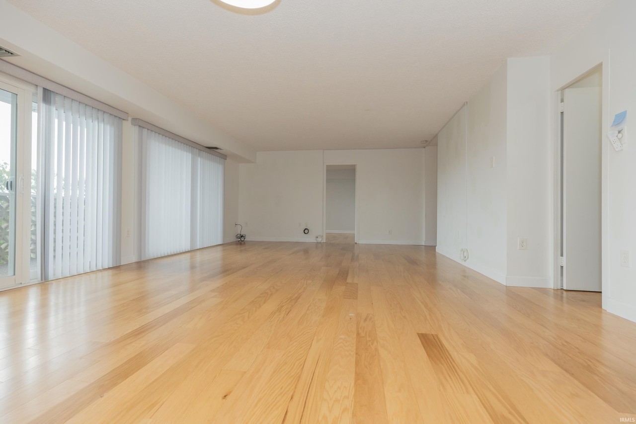 1100 Erie Ave #802 - Photo 3 of 19