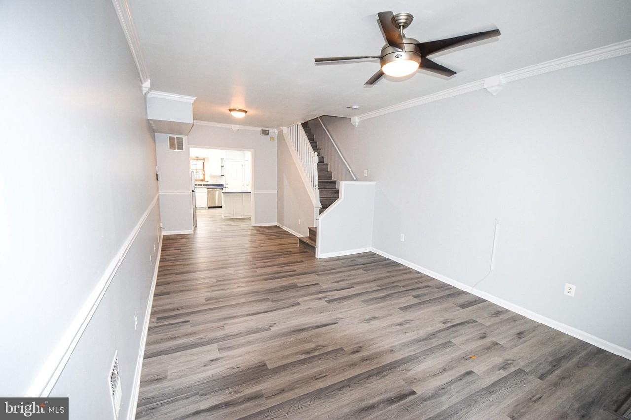 3606 Hudson St - Photo 3 of 19