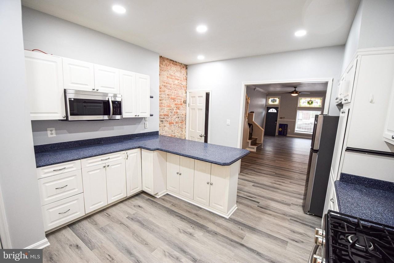 3606 Hudson St - Photo 7 of 19