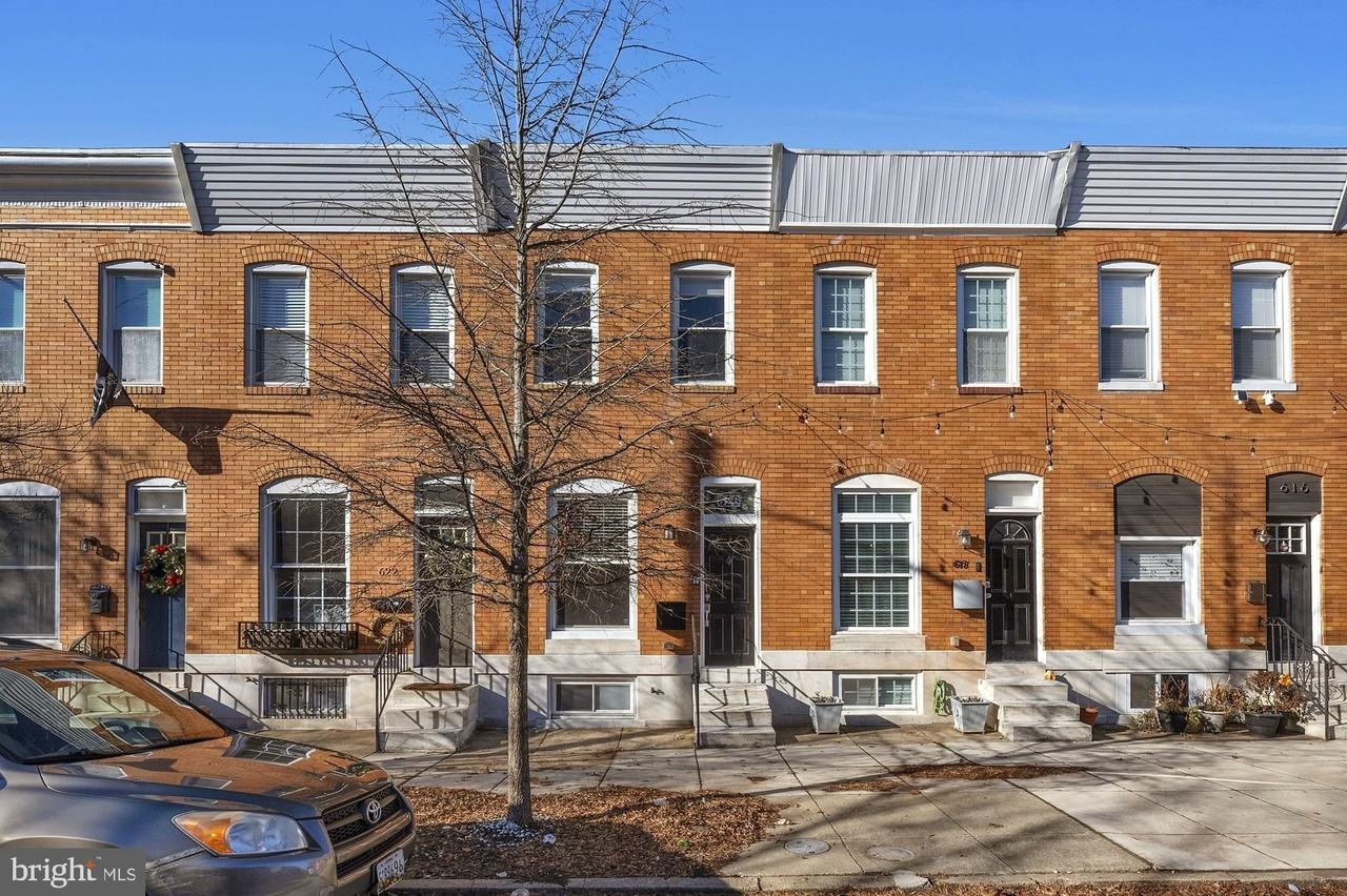 620 S Newkirk St - Photo 2 of 24