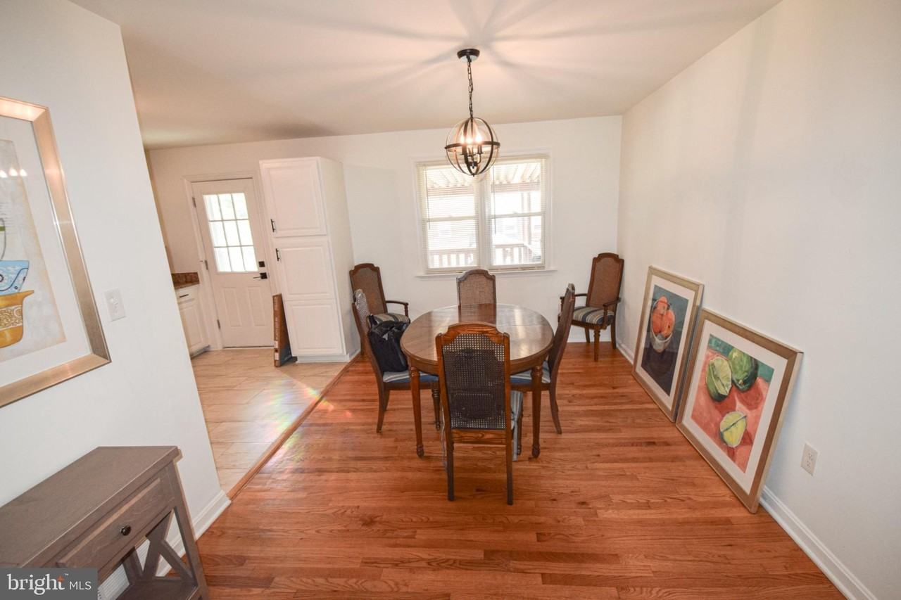 5644 Leiden Rd - Photo 5 of 24