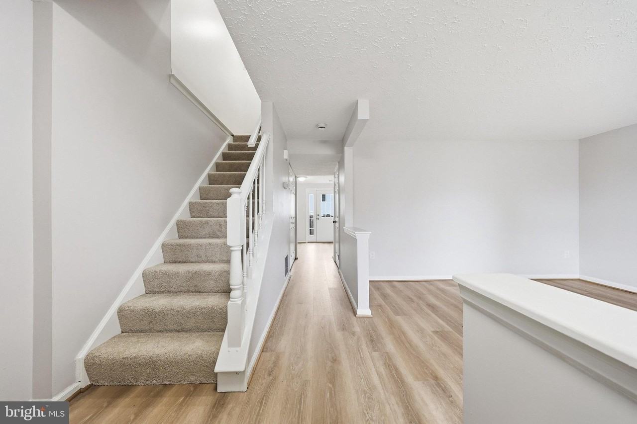 6711 Kernel Ct - Photo 4 of 50