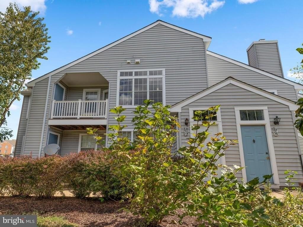 8792 Grasmere Ct - Photo 2 of 31