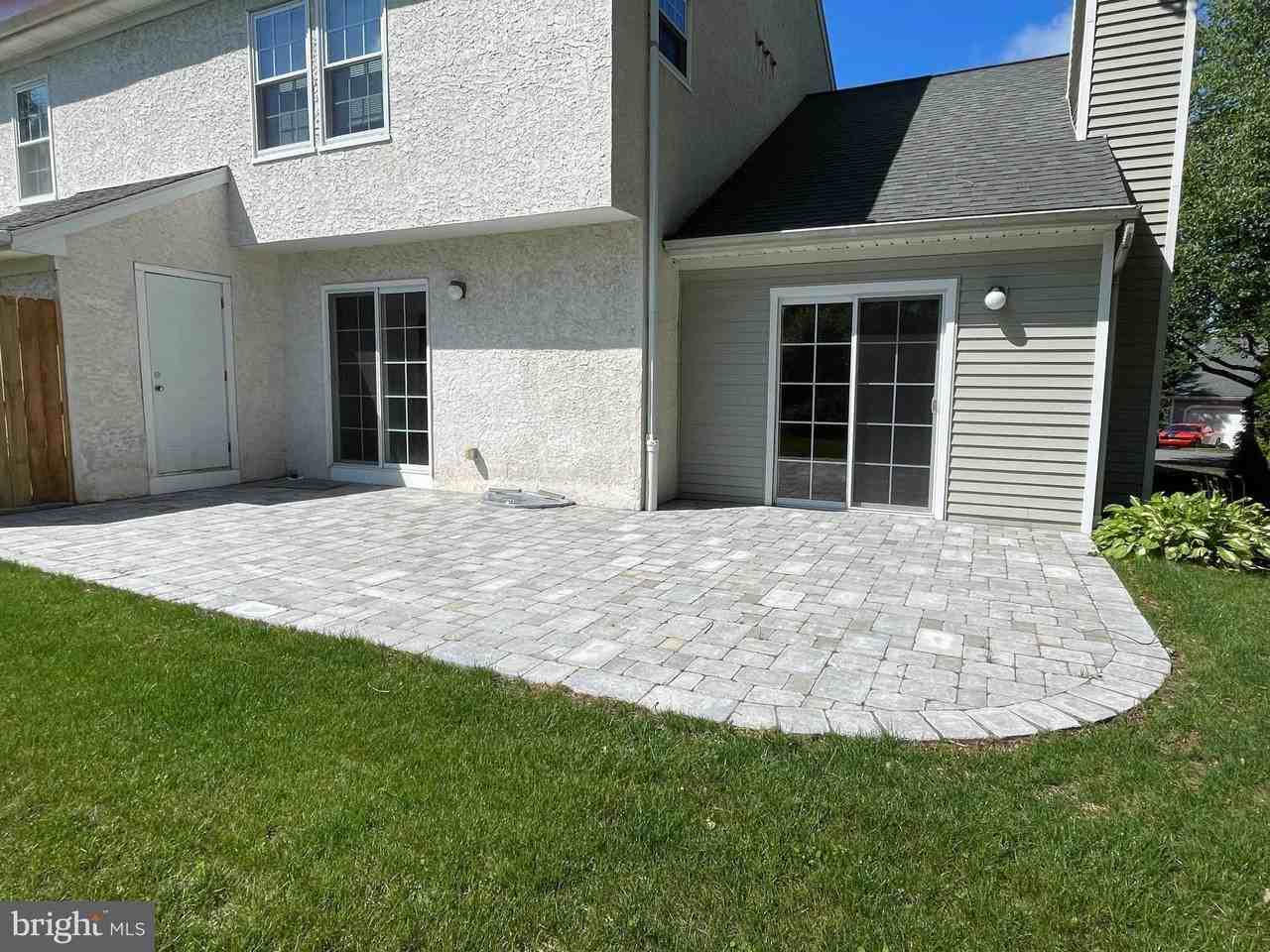 788 Bradford Ter #196 - Photo 3 of 13