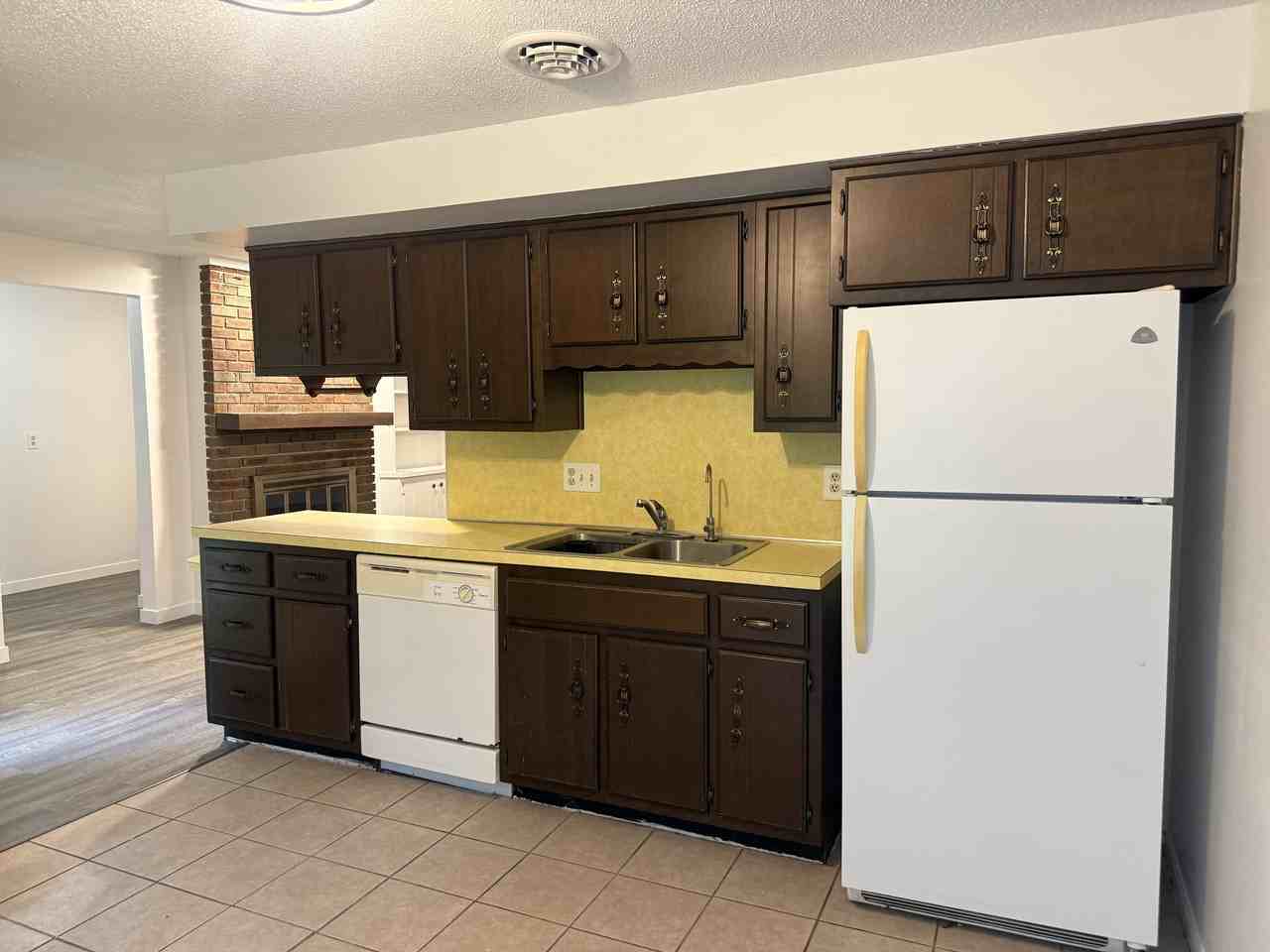 12616 Stellhorn Rd #1 - Photo 4 of 13