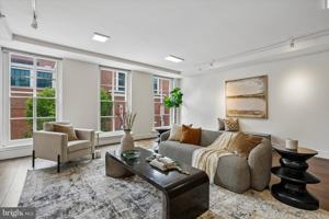 featured image of 233 Chestnut St #3
