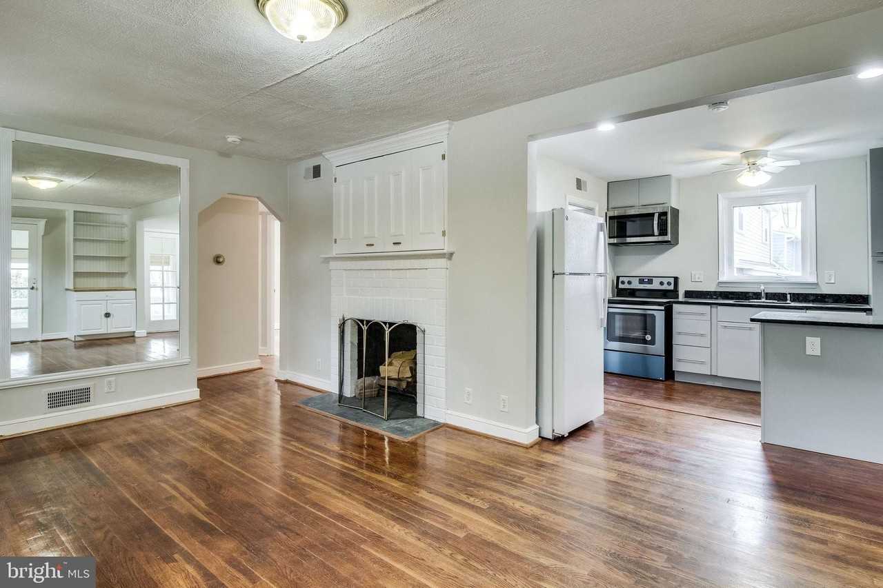 160 Hilton St - Photo 7 of 38