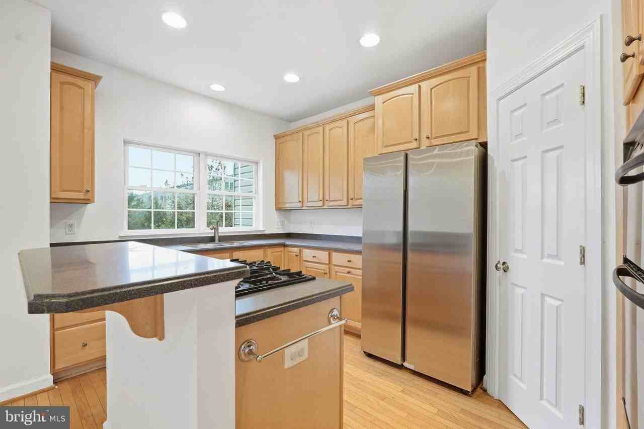 5329 Cupids Dart Dr - Photo 6 of 26