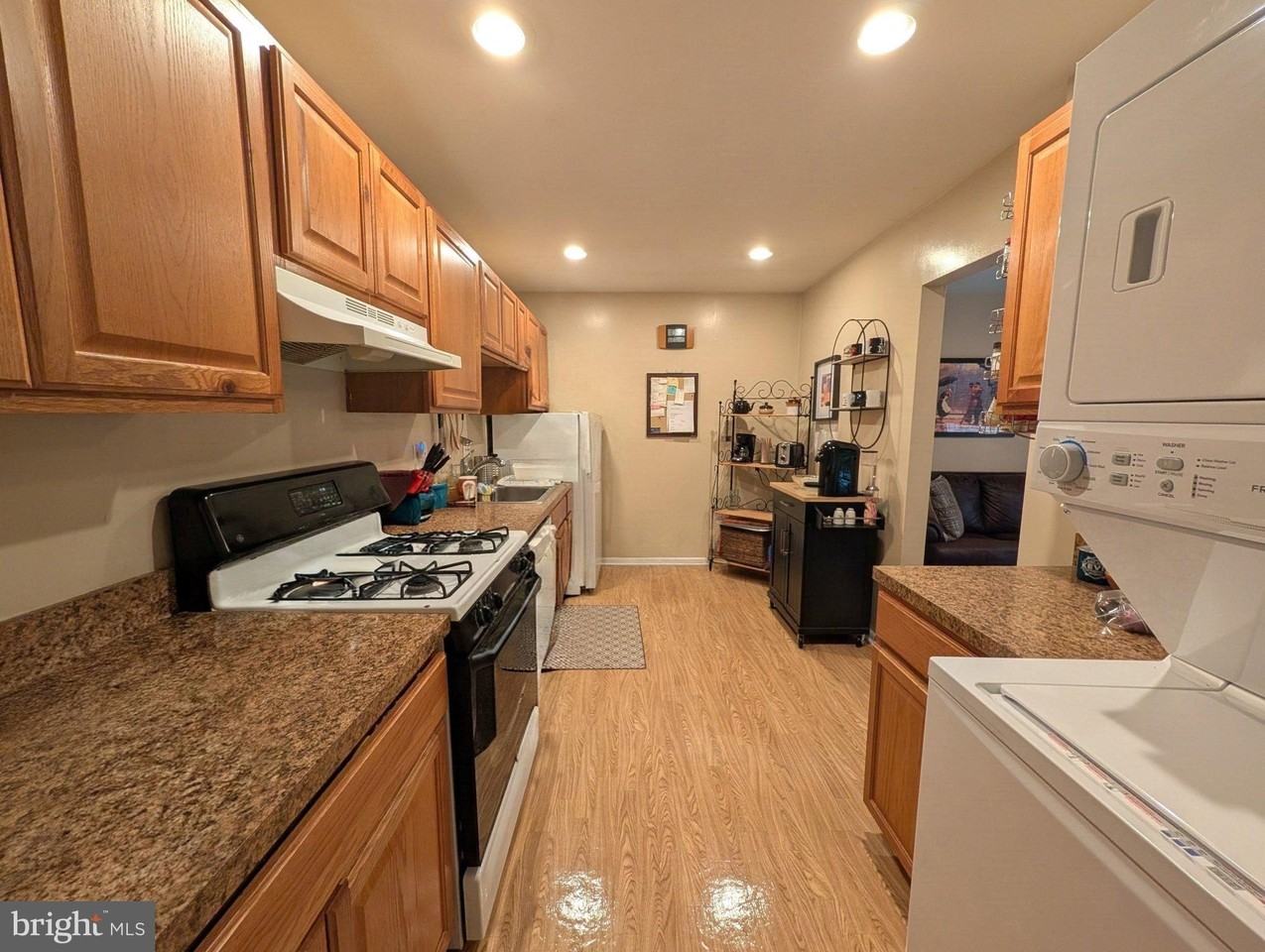 11821 Breton Ct #21 - Photo 6 of 14