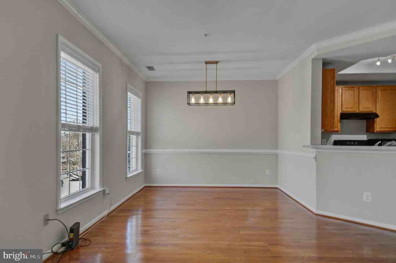 4619 Hummingbird Ln - Photo 6 of 32