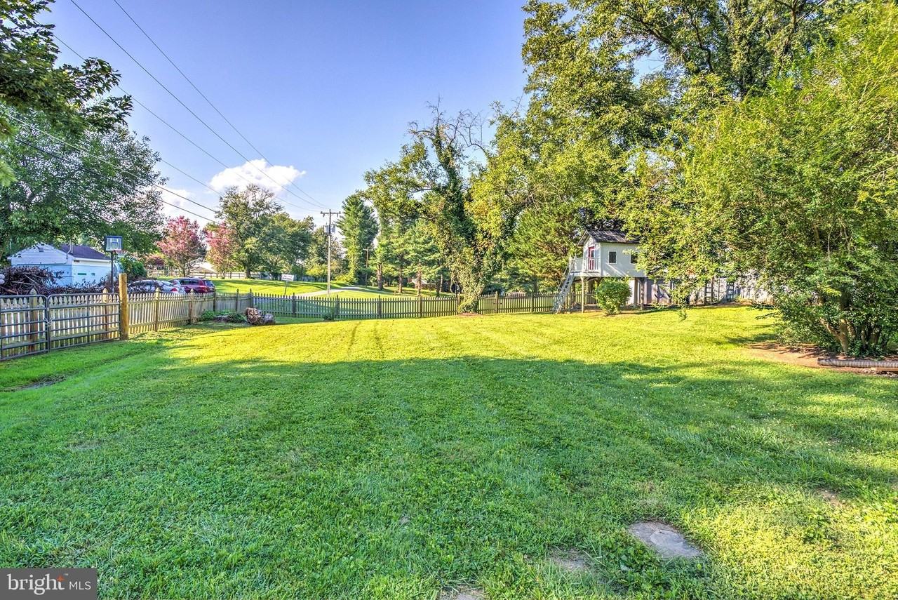 303 E Colonial Hwy - Photo 4 of 36