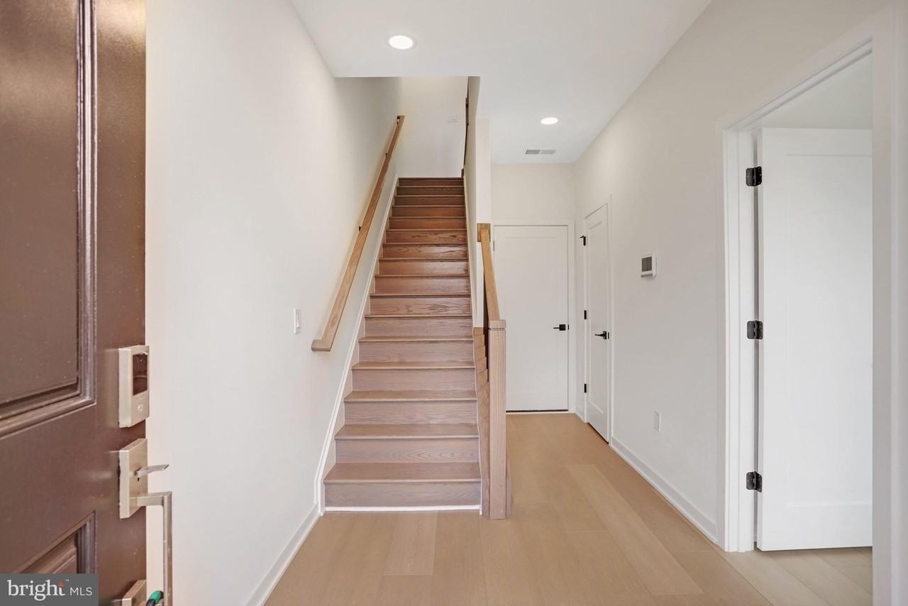 24983 ROSSLARE HARBOUR Terrace - Photo 5 of 50