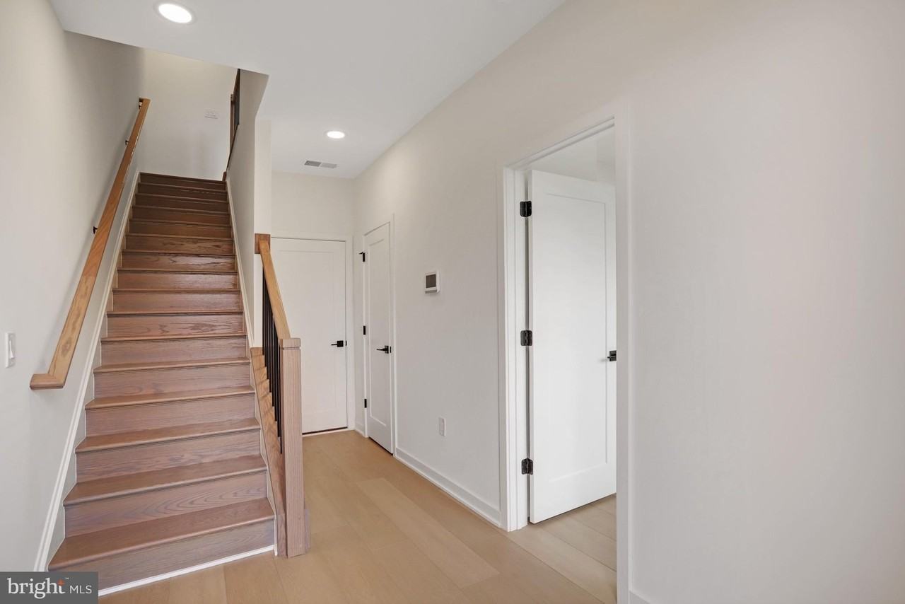 24983 ROSSLARE HARBOUR Terrace - Photo 6 of 50