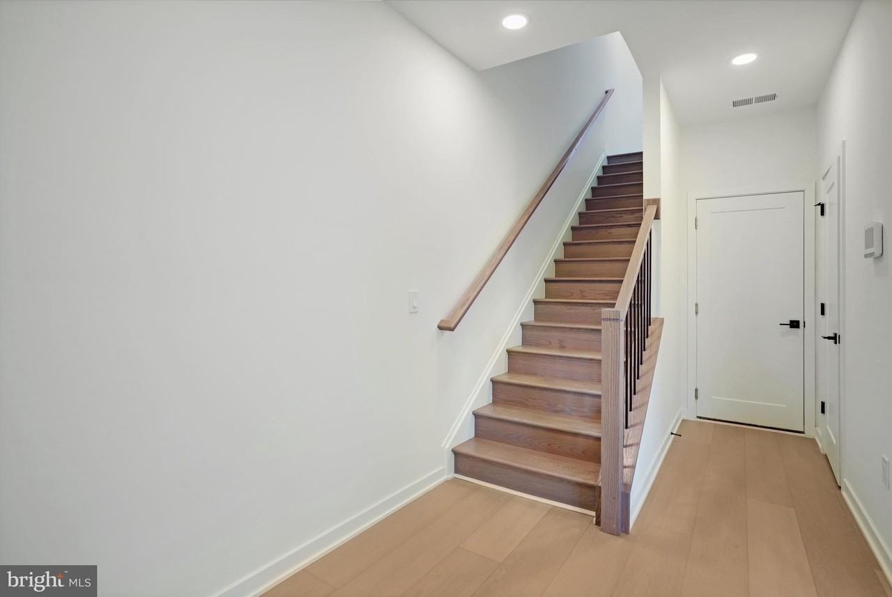 24983 ROSSLARE HARBOUR Terrace - Photo 7 of 50