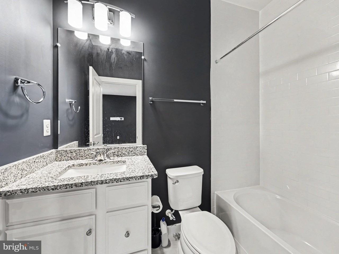 1693 Beech Leaf St - Photo 7 of 27