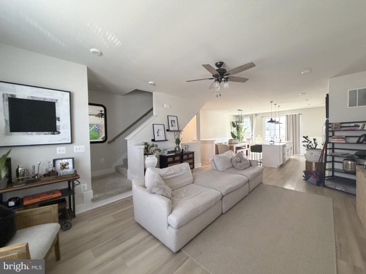 10510 Hinton Way - Photo 7 of 37