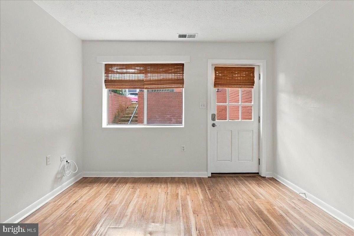 116 N Indian Aly #101 - Photo 2 of 17