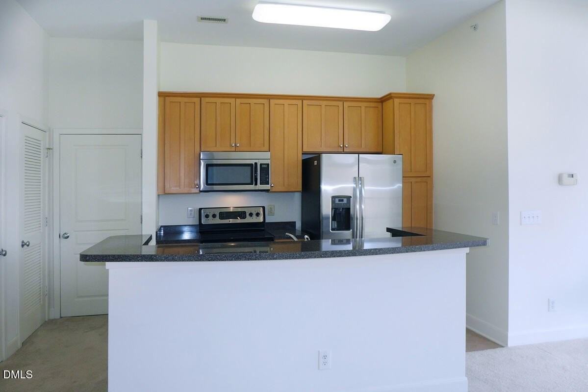500 Market St #301 - Photo 6 of 18