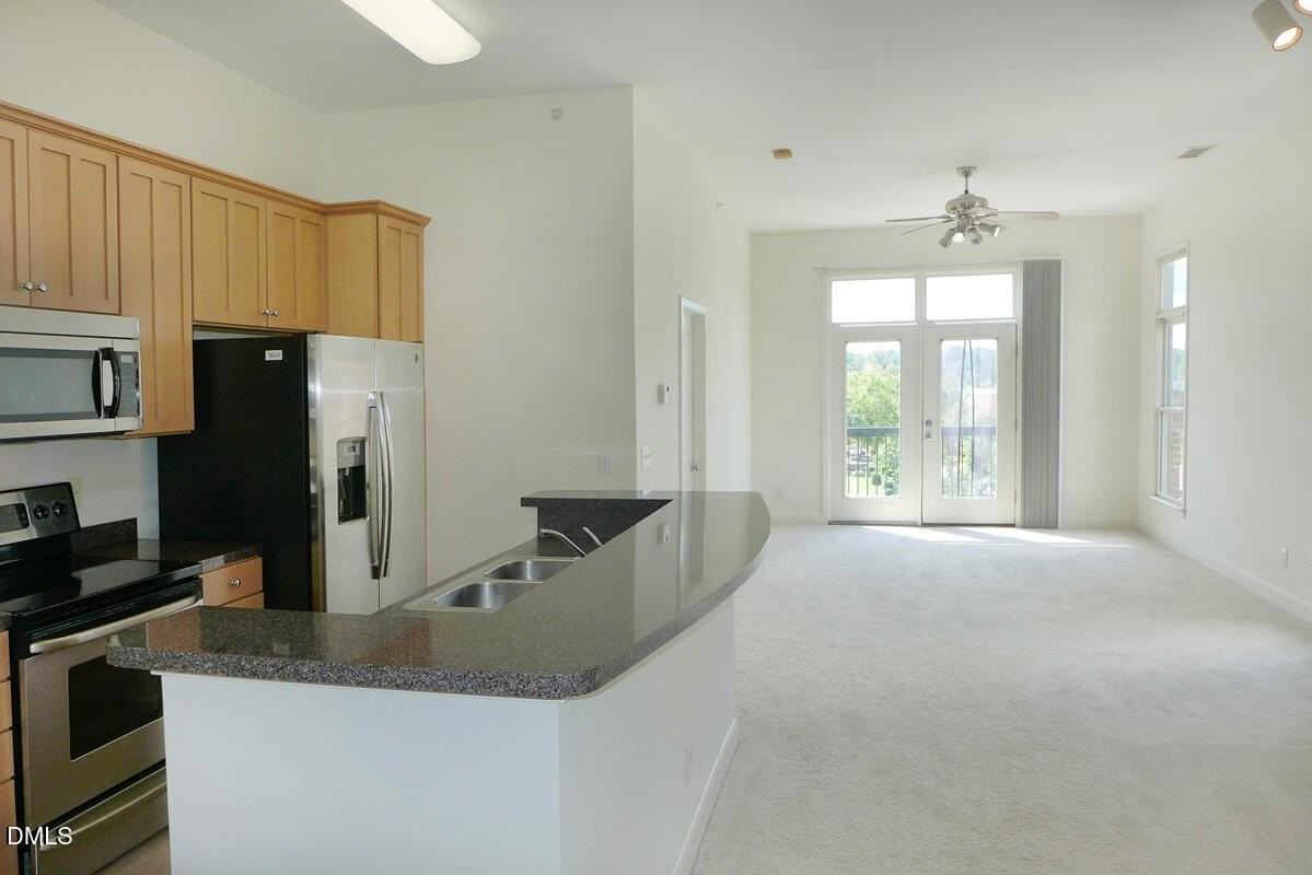 500 Market St #301 - Photo 7 of 18