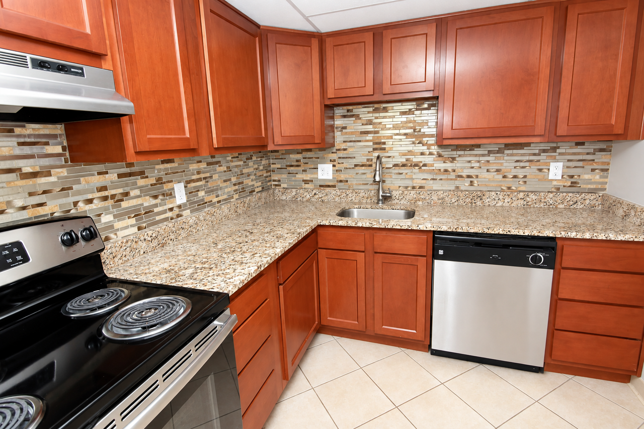 500 HOODRIDGE DRIVEAPT 506 #506 - Photo 2 of 14