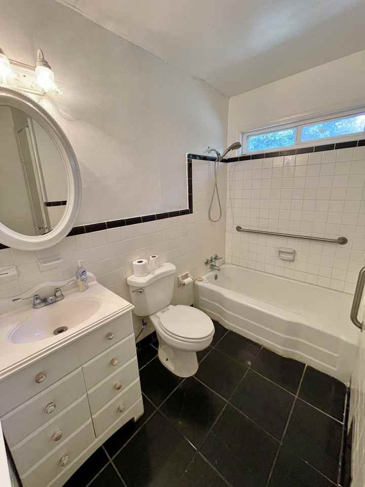 269 Valley Hill Rd Sw #1 - Photo 6 of 22