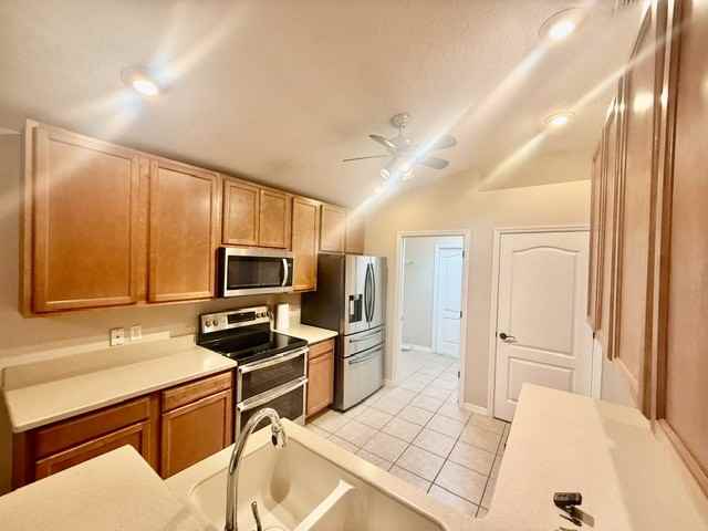 1213 Bexley Ct #1 - Photo 5 of 23