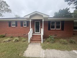 featured image of 1941 Maple St #1