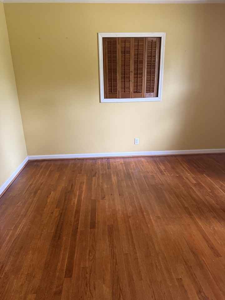 1941 Maple St #1 - Photo 3 of 12