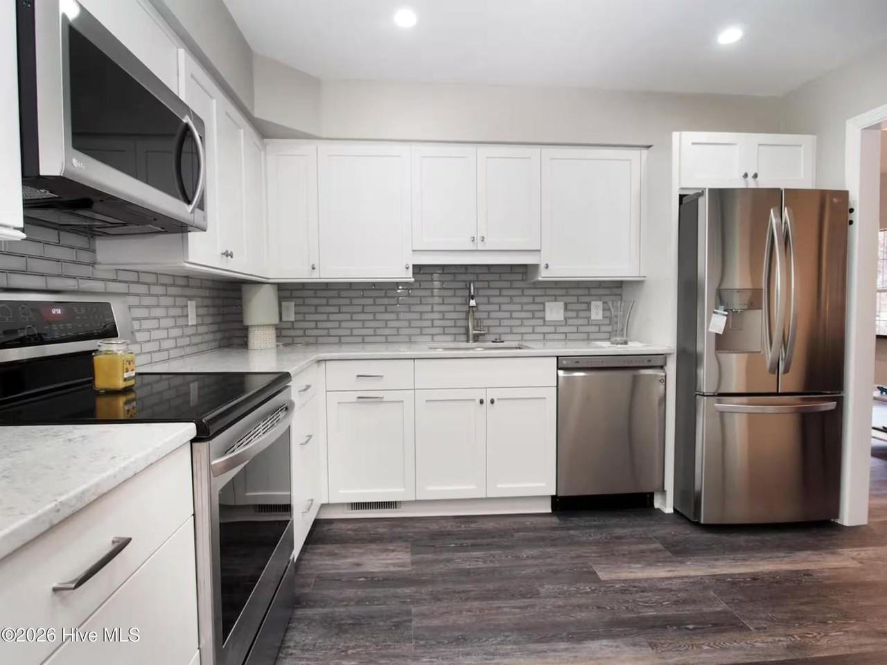 9265 US 15-501 Highway - 1Unit 17B #1 - Photo 5 of 7