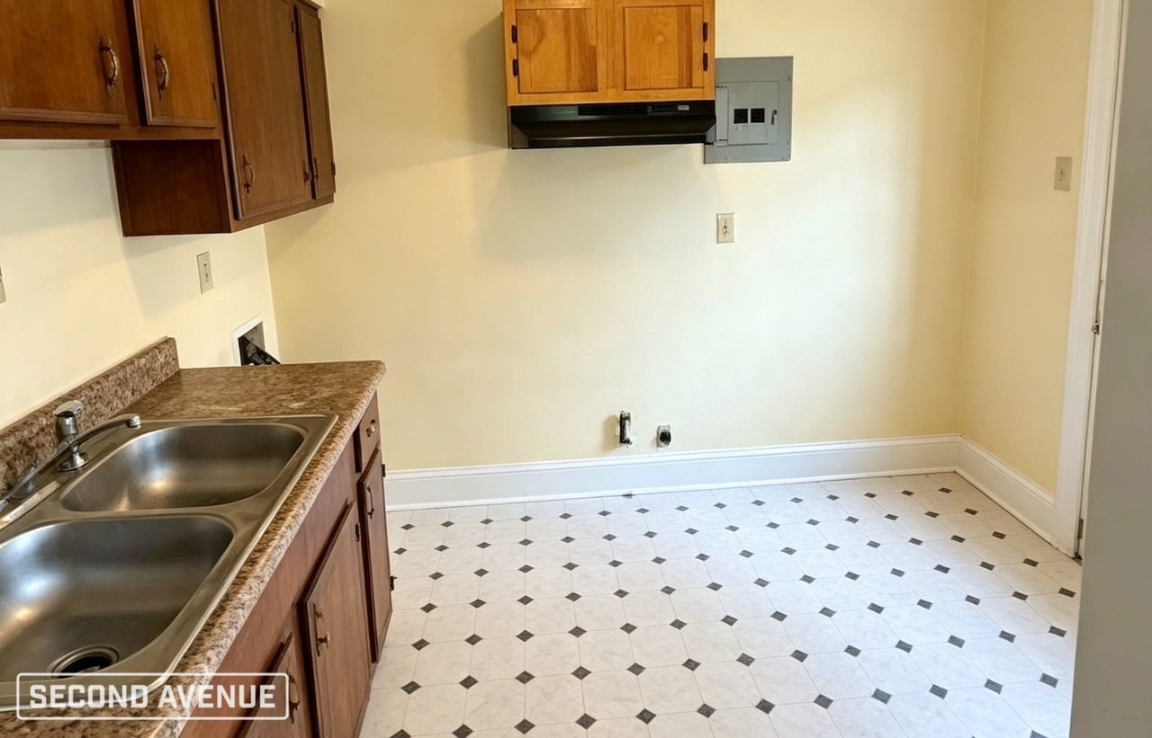 2426 Boyle Ave - Photo 6 of 14