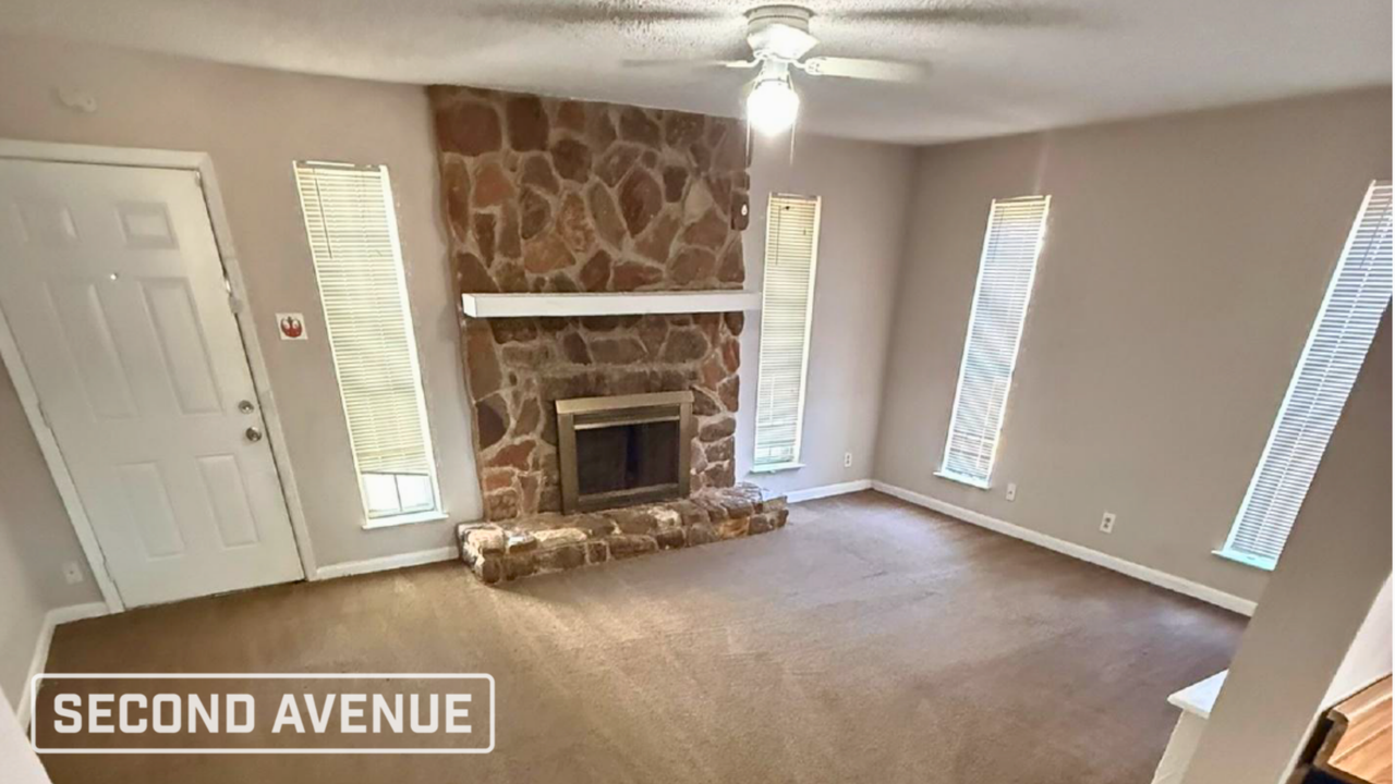 3627 Lou Ann Dr - Photo 2 of 17