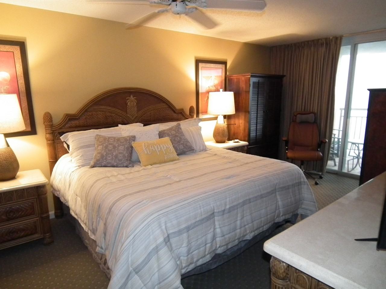 1401 S Ocean Blvd #1 - Photo 4 of 37