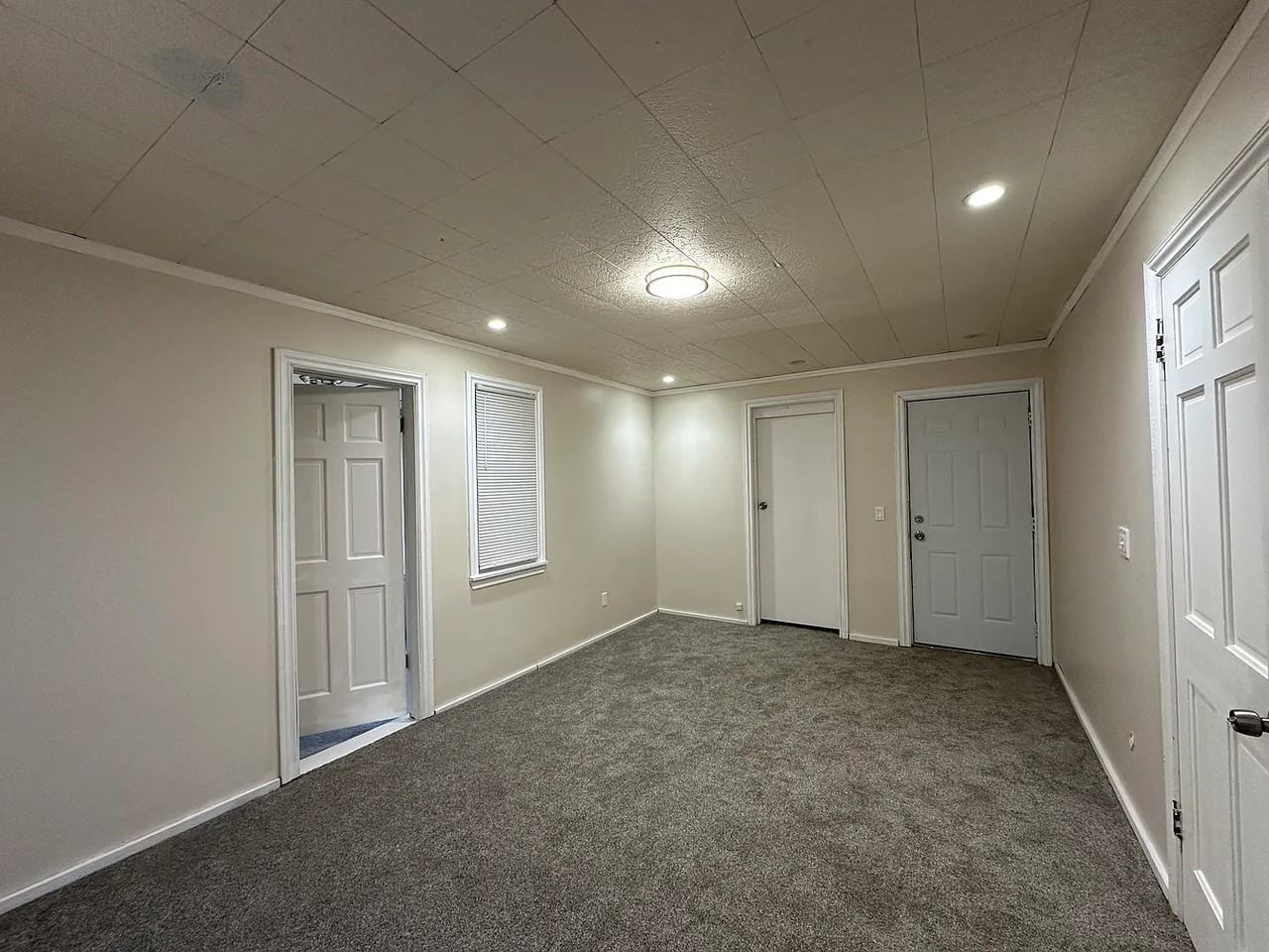 242 6th St #244 - Photo 7 of 13