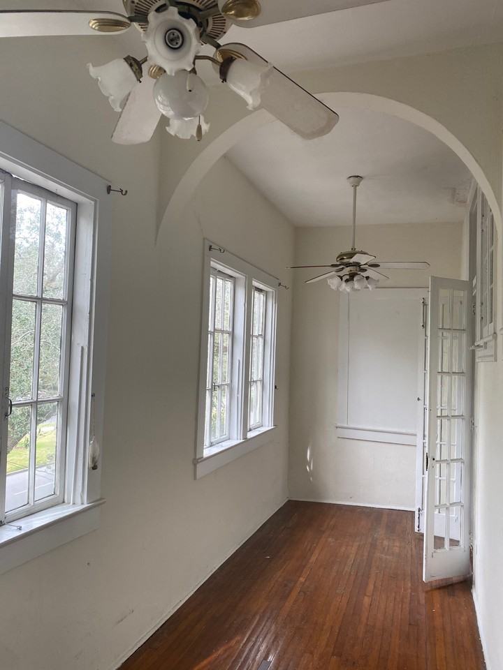 1917 Napoleon Ave #A - Photo 2 of 13