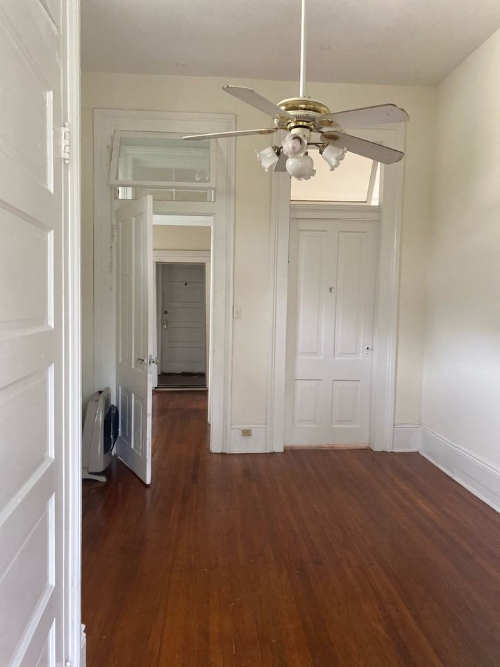 1917 Napoleon Ave #A - Photo 5 of 13
