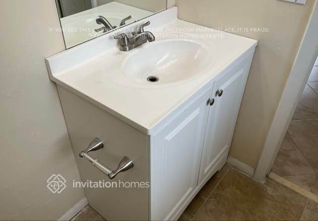 10535 Nw 37th St - Photo 6 of 8