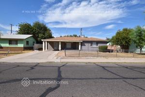 featured image of 3630 E Oak St