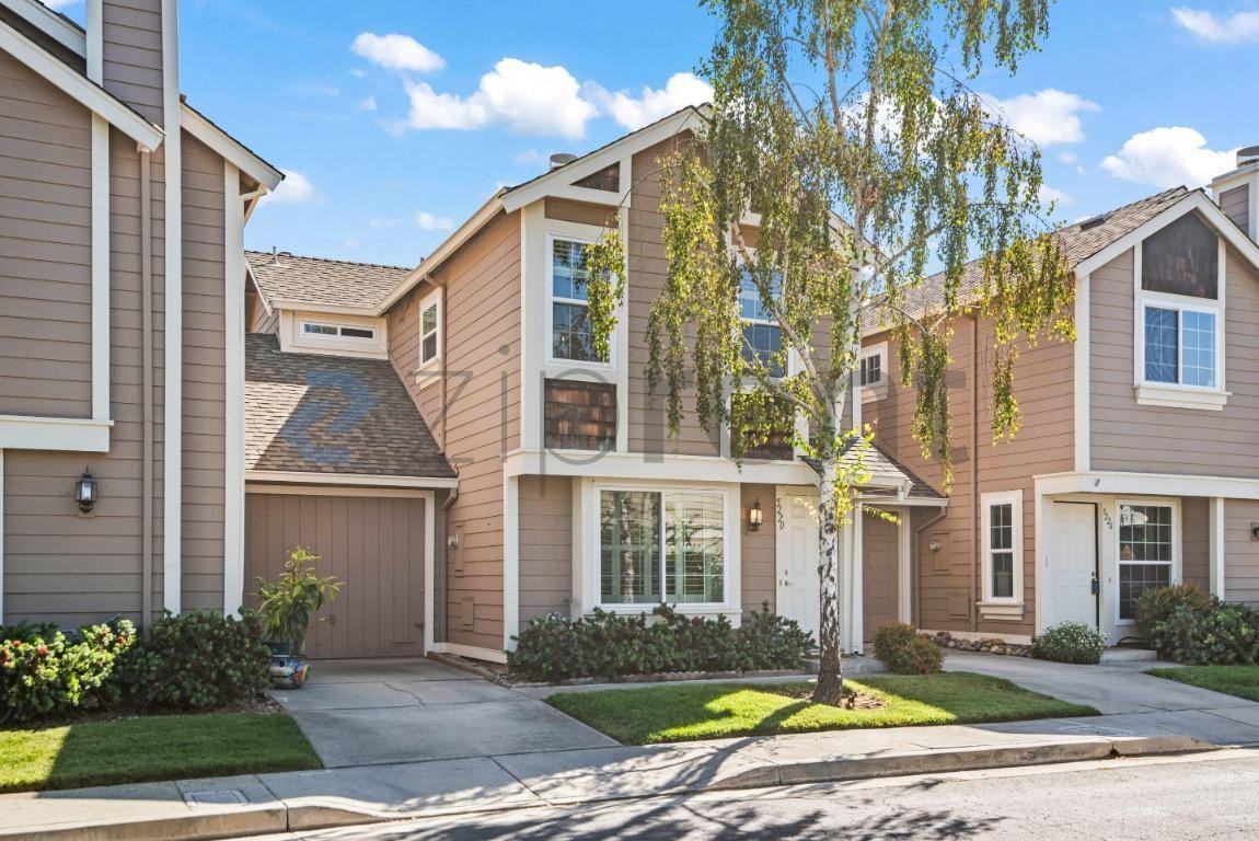 5220 Macaw Ct - Photo 2 of 30