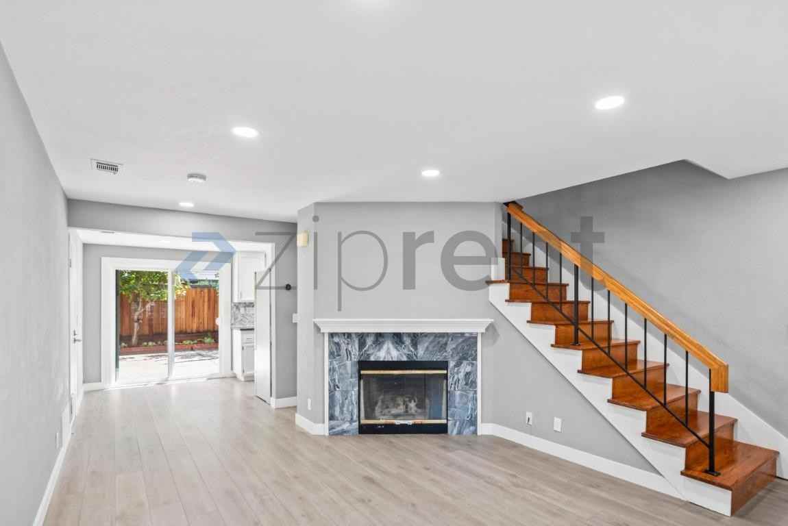5220 Macaw Ct - Photo 7 of 30