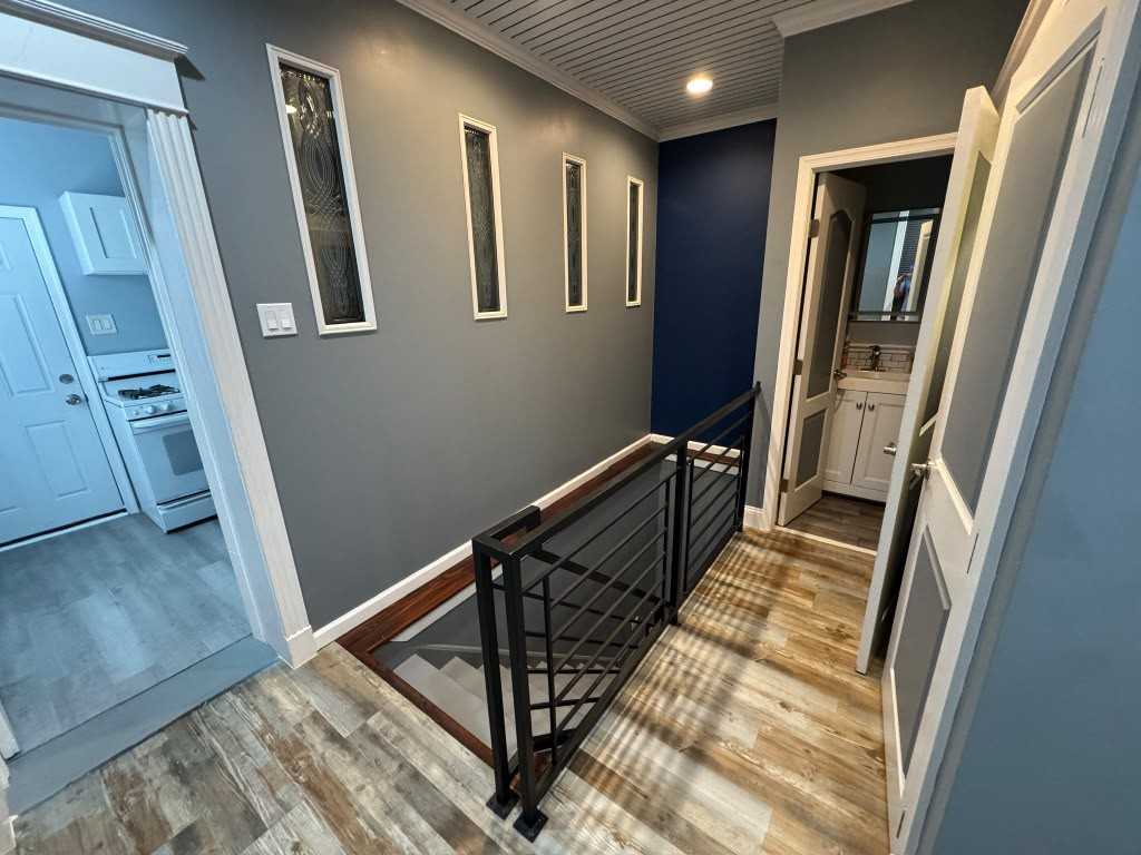 422 E Cheltenham Ave #1 - Photo 7 of 24