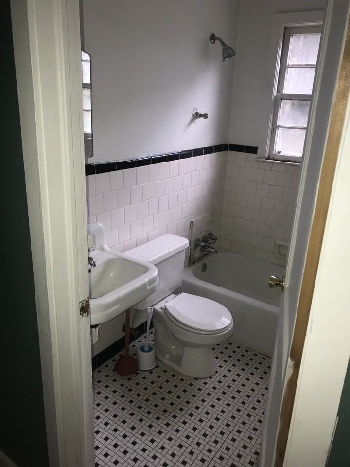 1 Sherwood Ln #1 - Photo 7 of 9