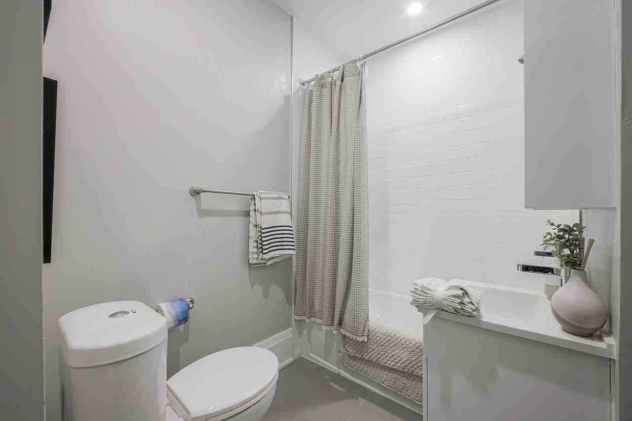 Vaughan Terrace - Photo 6 of 11