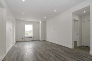 featured image of 523 Bay St