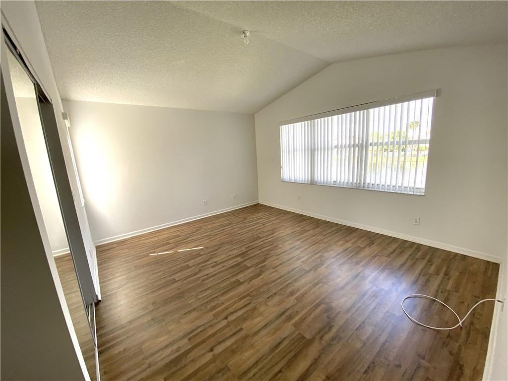 11135 Northwest 46th Drive - Photo 4 of 7